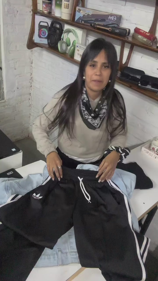 Pantalón tres líneas - Negro